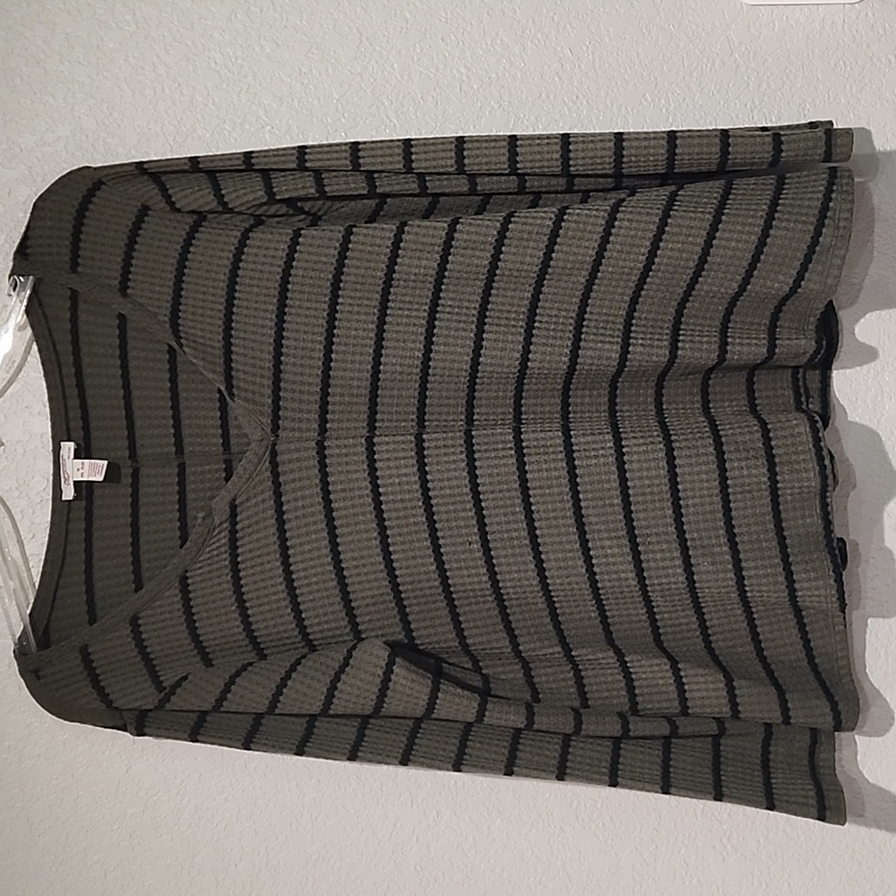 Waffle knit shirt